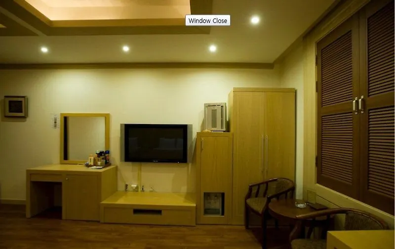 Hotel Seaworld Incheon 3*,